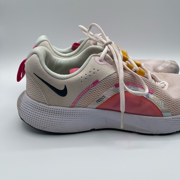 Women’s Nike React Escape Run 2 Premium Light Soft Pink - DO9480-600 Shoes 11.5 - Picture 5 of 9